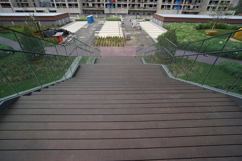 4-萬科西華府地鐵蓋上廊橋及采光頂800.jpg